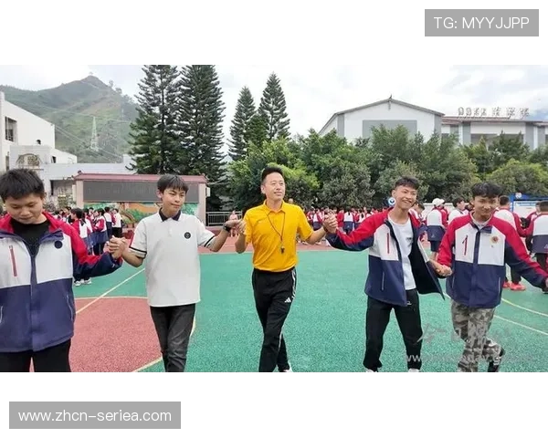 报道体育教师支教故事，山区学校体育课焕发活力